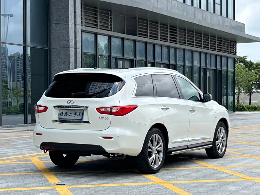 Infiniti QX60 2014 — фото 6