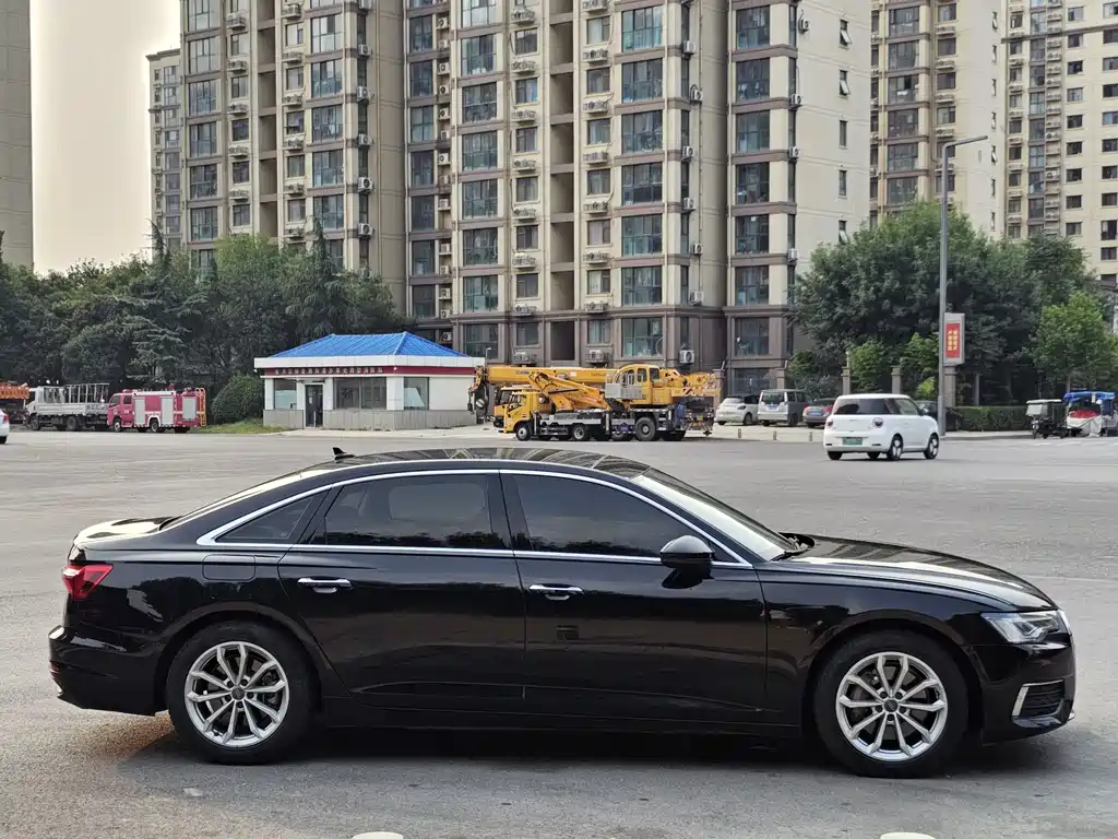 Audi A6L 2020