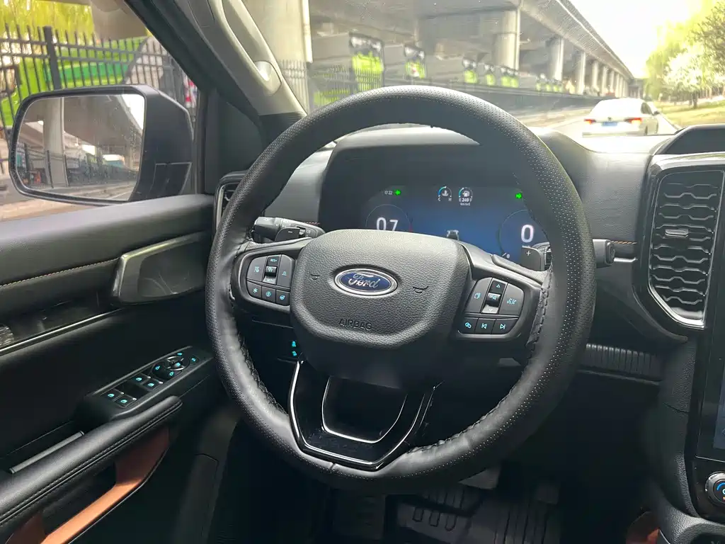 Ford Ranger 2024 — фото 13