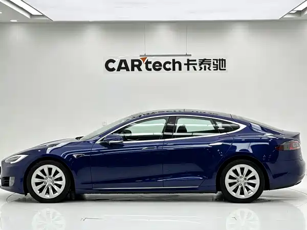 Tesla Model S 2017