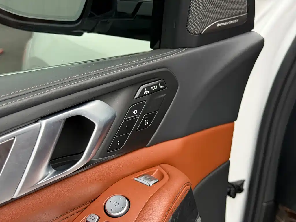 BMW X7 2020 — фото 12