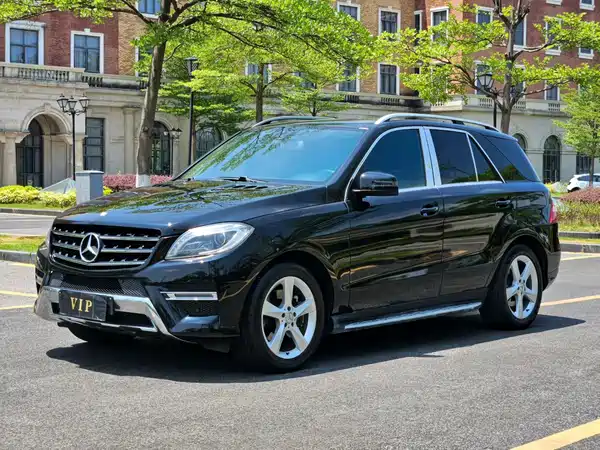 Mercedes-Benz M-Class 2014