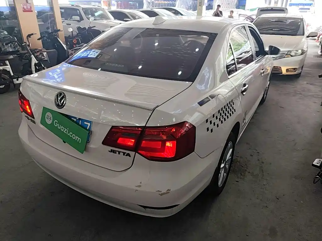 Volkswagen Jetta 2014