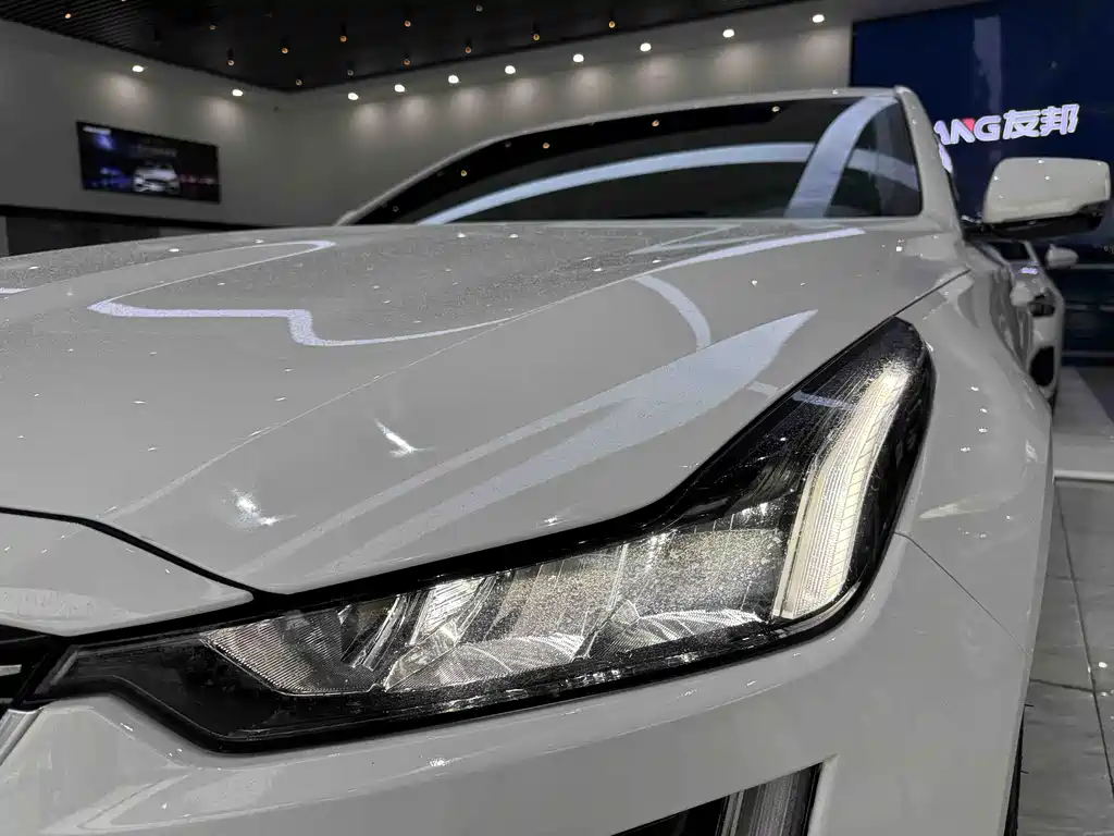 Cadillac CT5 2020 — фото 16