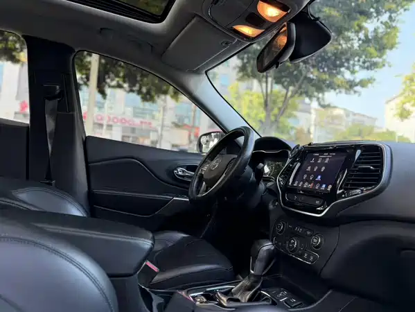 Jeep Cherokee 2019