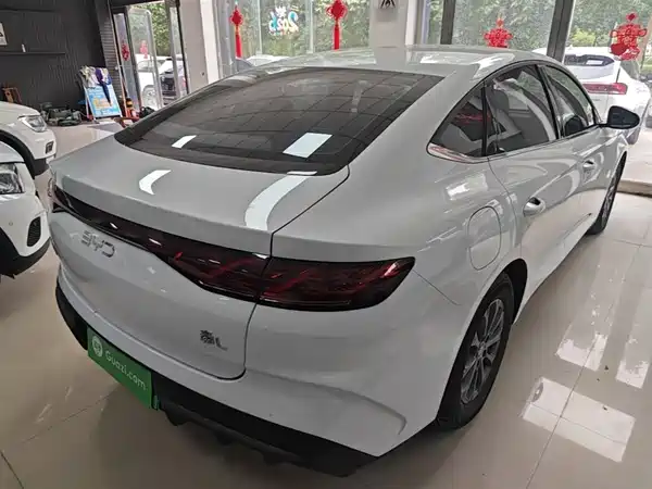 BYD Qin L 2024