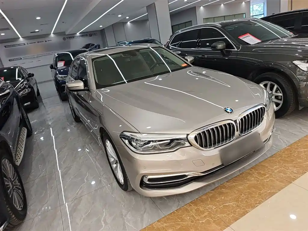 BMW 5 Series 2020 — фото 4