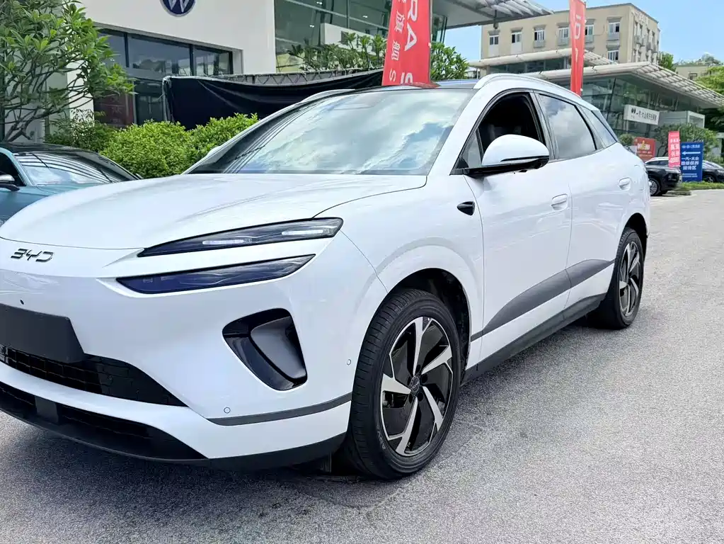 BYD Sealion 06 2025