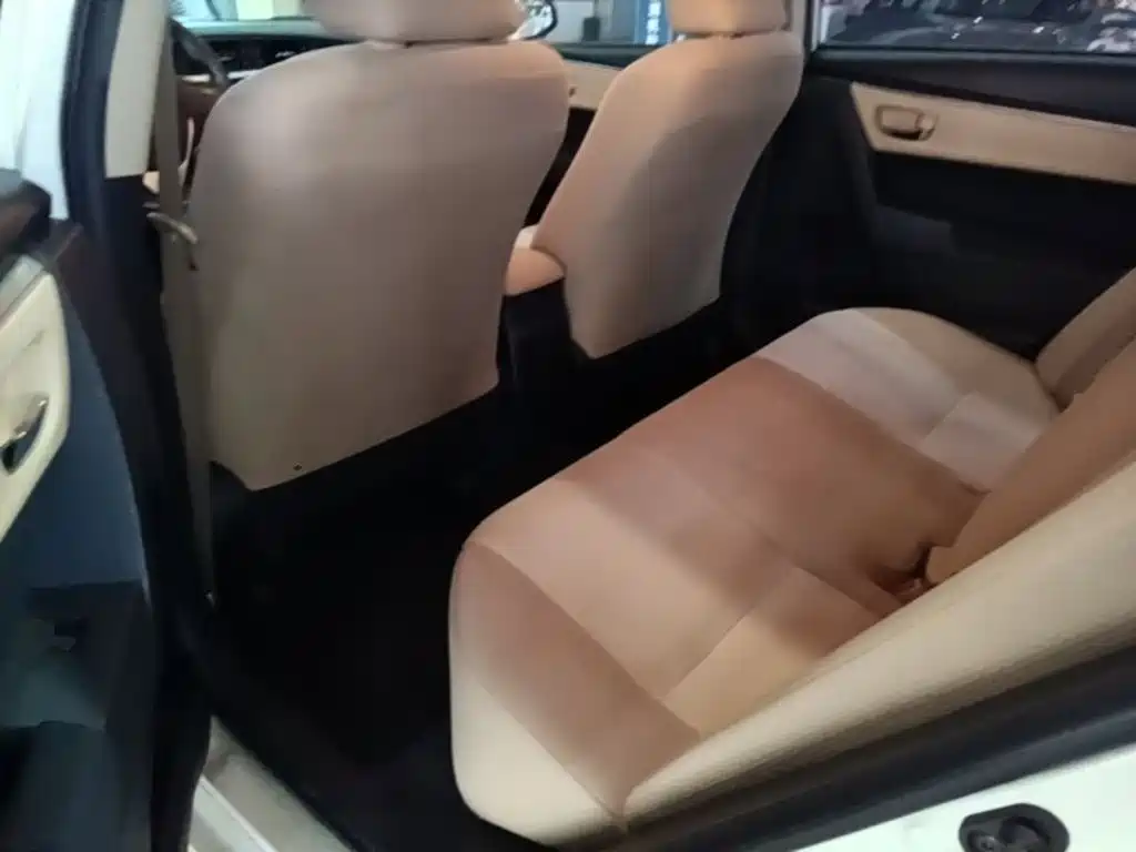 Toyota Levin 2015 — фото 13