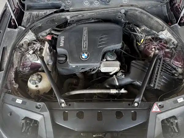 BMW 5 Series GT 2014