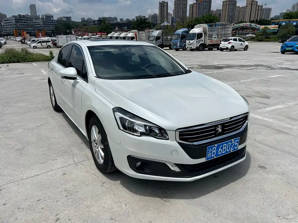 Peugeot 508 2015 — фото 3