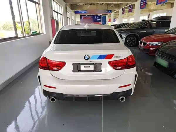 BMW 1 Series 2020