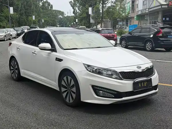 Kia K5 2012