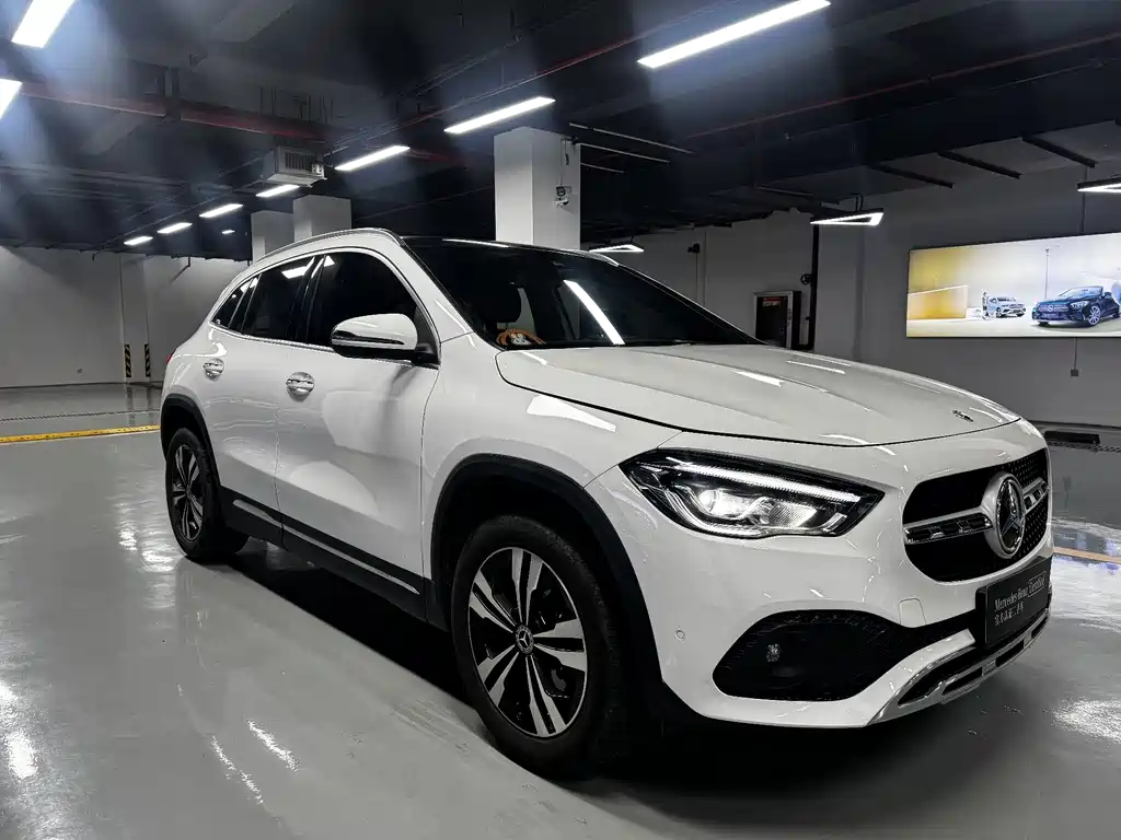 Mercedes-Benz GLA 2022