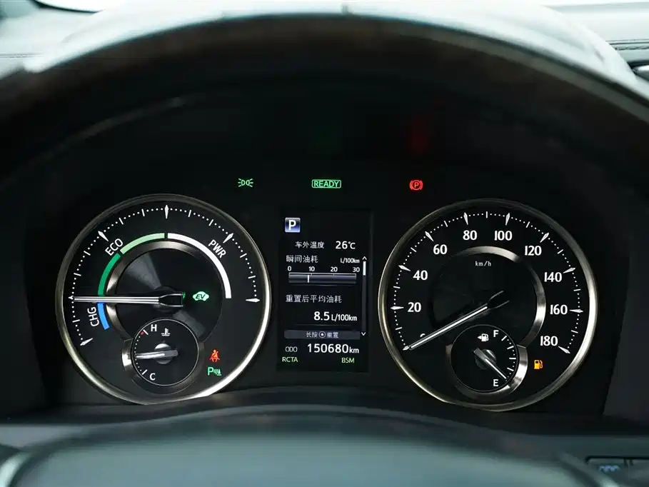 Toyota Alphard 2020 — фото 30