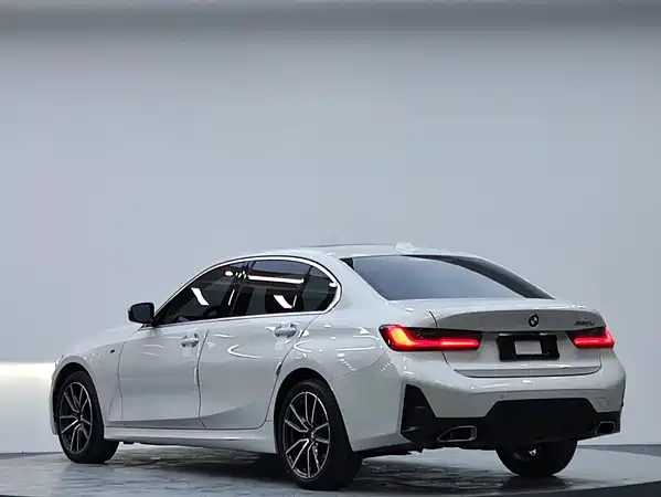 BMW 3 Series 2022