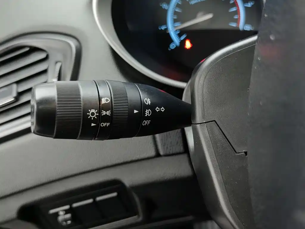 GAC Trumpchi GS5 2014 — фото 21