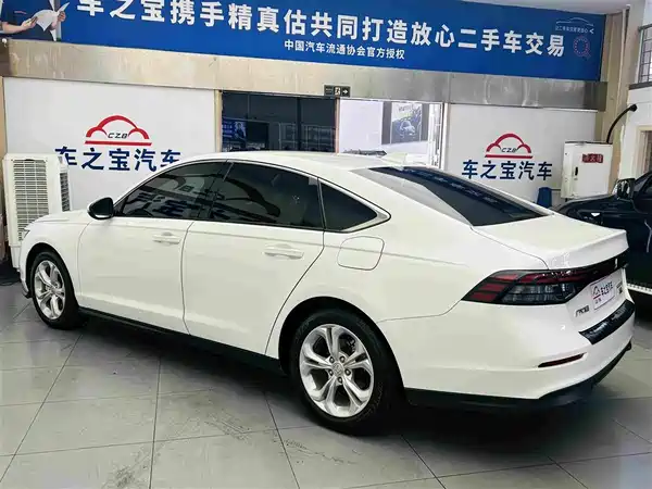 Honda Accord 2023