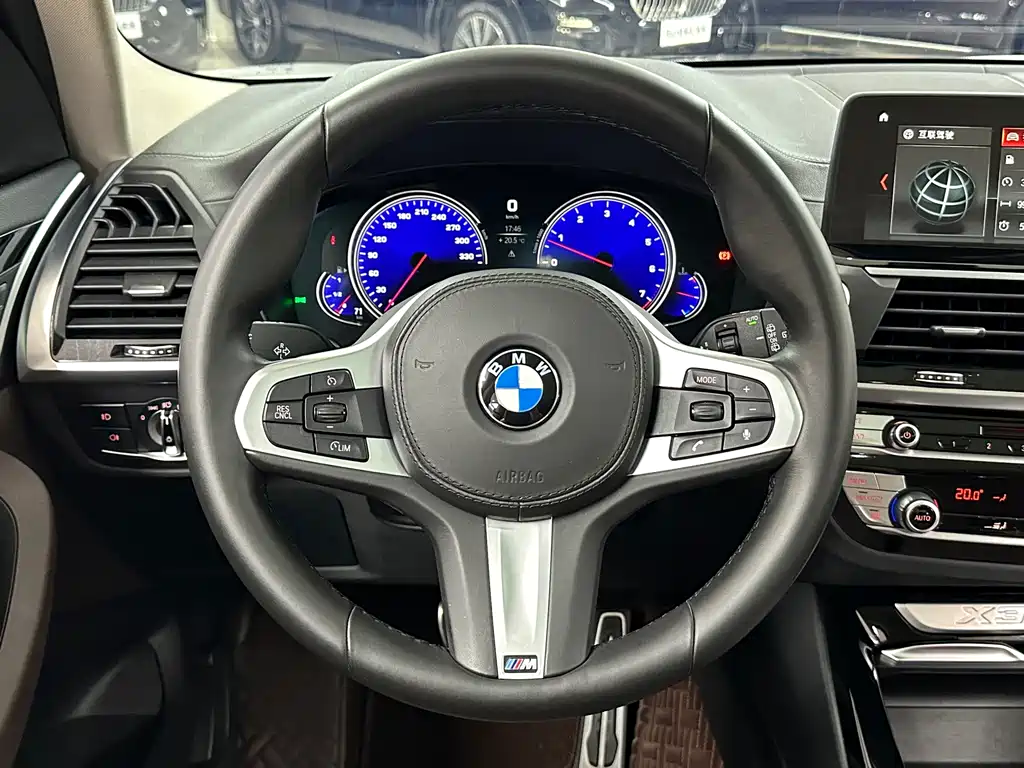 BMW X3 2018 — фото 19