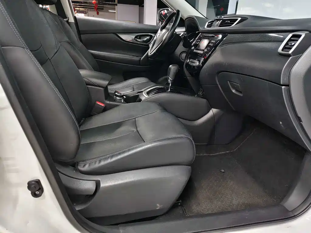 Nissan X-Trail 2015 — фото 8