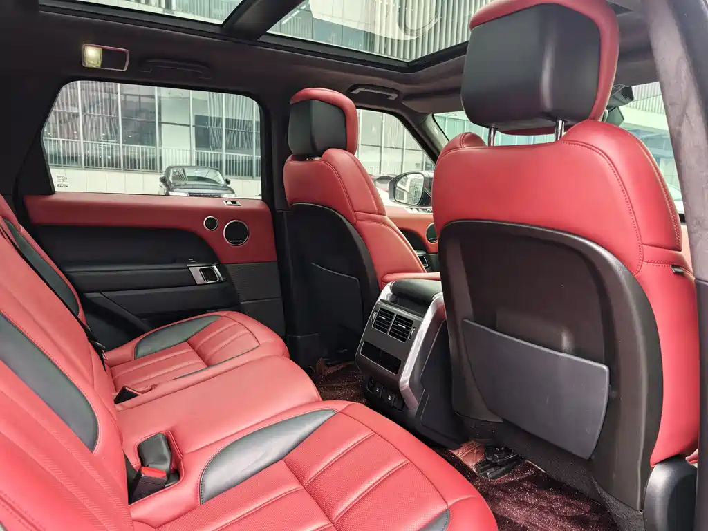 Land Rover Sport 2019 — фото 19