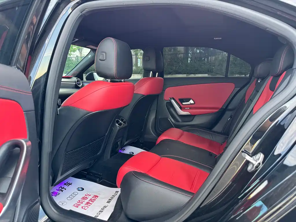 Mercedes-Benz A-Class AMG 2020 — фото 12