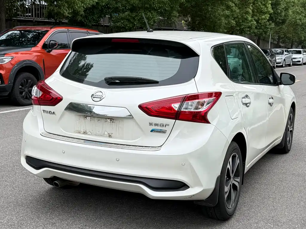 Nissan Tiida 2016