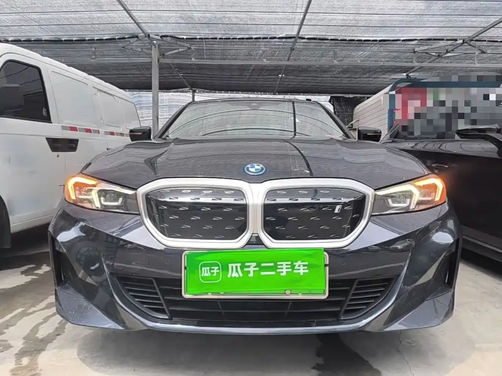BMW i3 2023