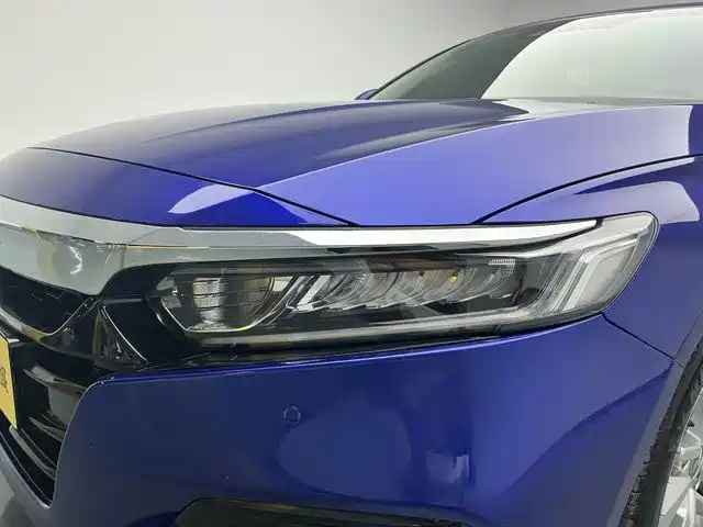 Honda Accord 2019 — фото 20