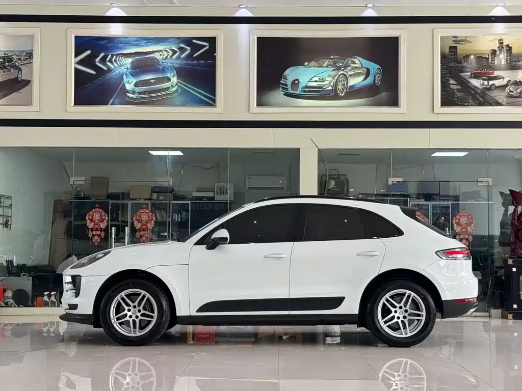 Porsche Macan 2020