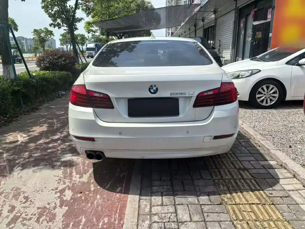 BMW 5 Series 2016