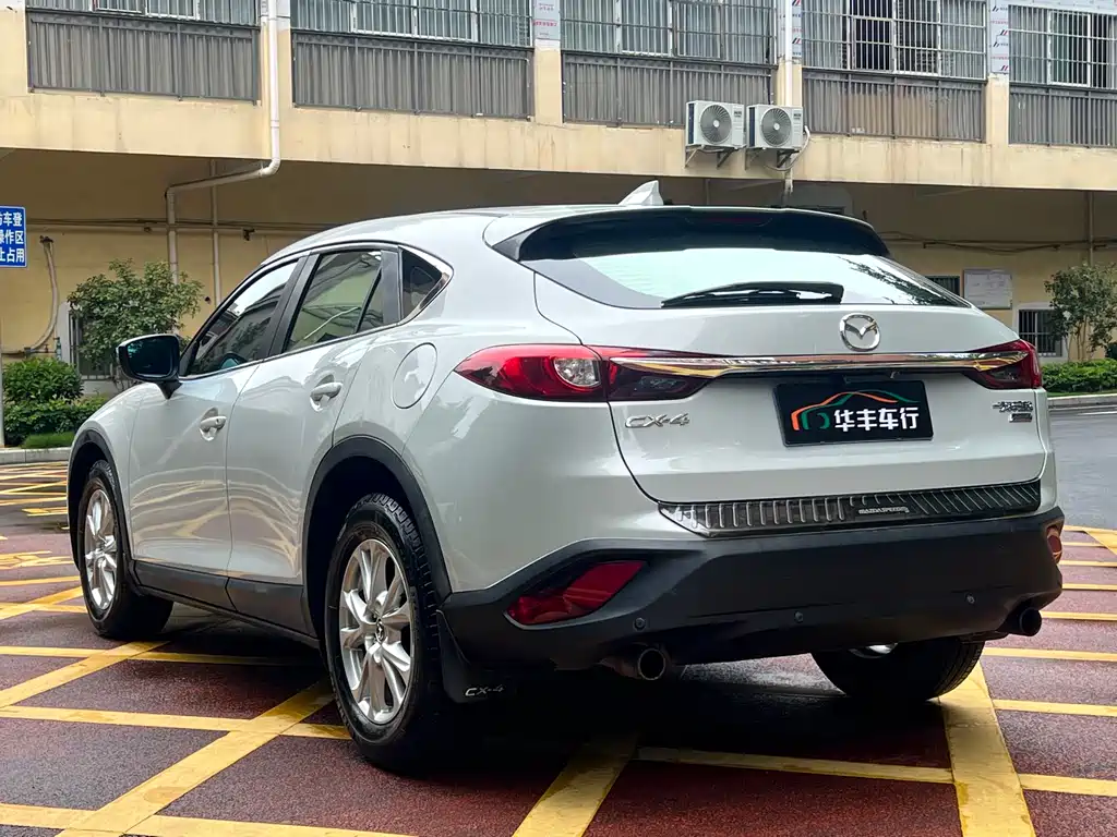 Mazda CX-4 2016