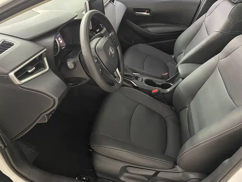 Toyota Corolla 2022 — фото 10