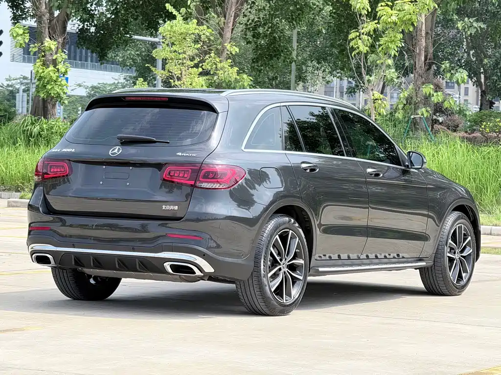 Mercedes-Benz GLC 2021