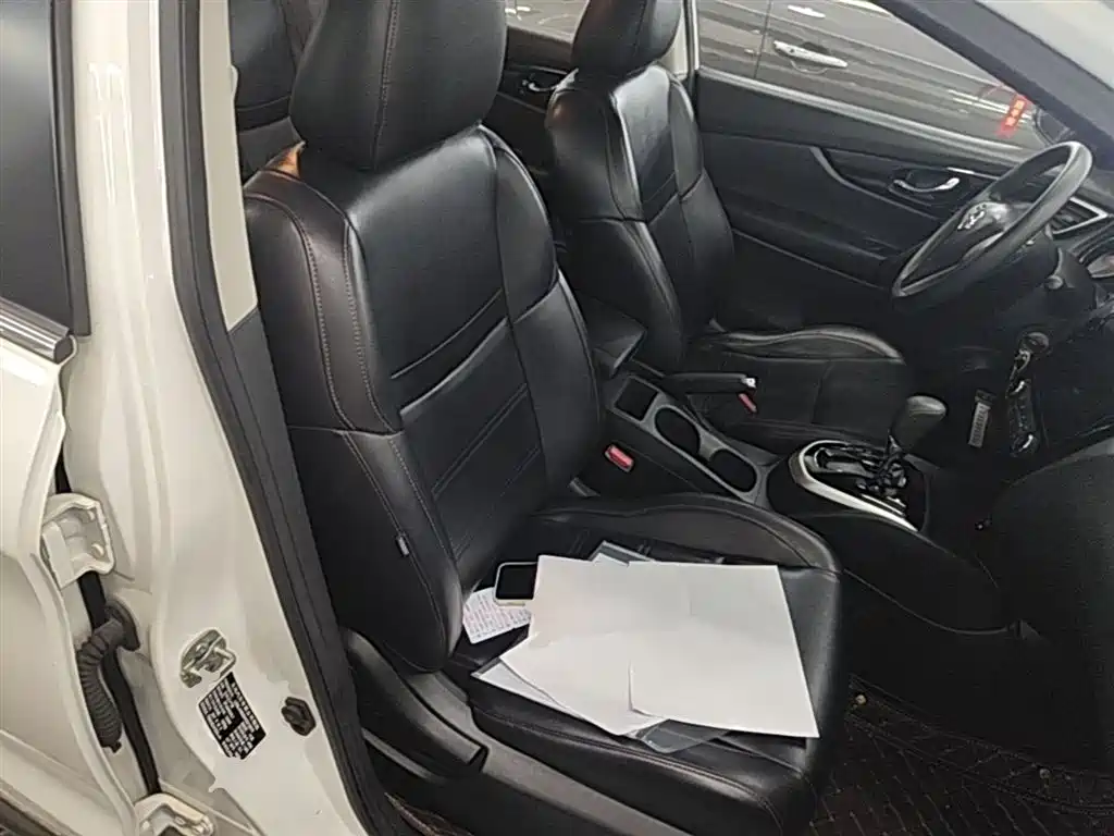Nissan Qashqai 2017 — фото 25