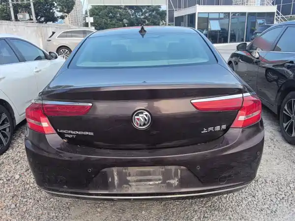 Buick LaCrosse 2018