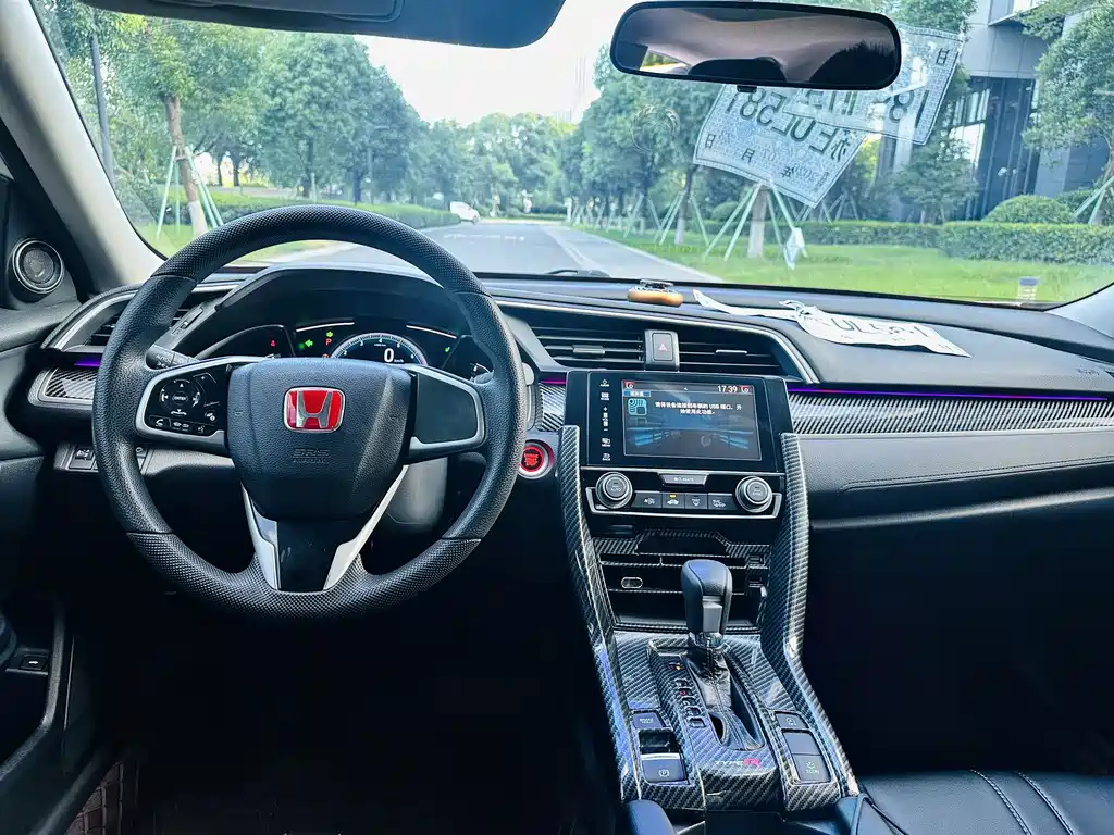 Honda Civic 2023 — фото 11