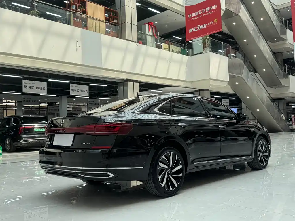 Volkswagen Passat 2021