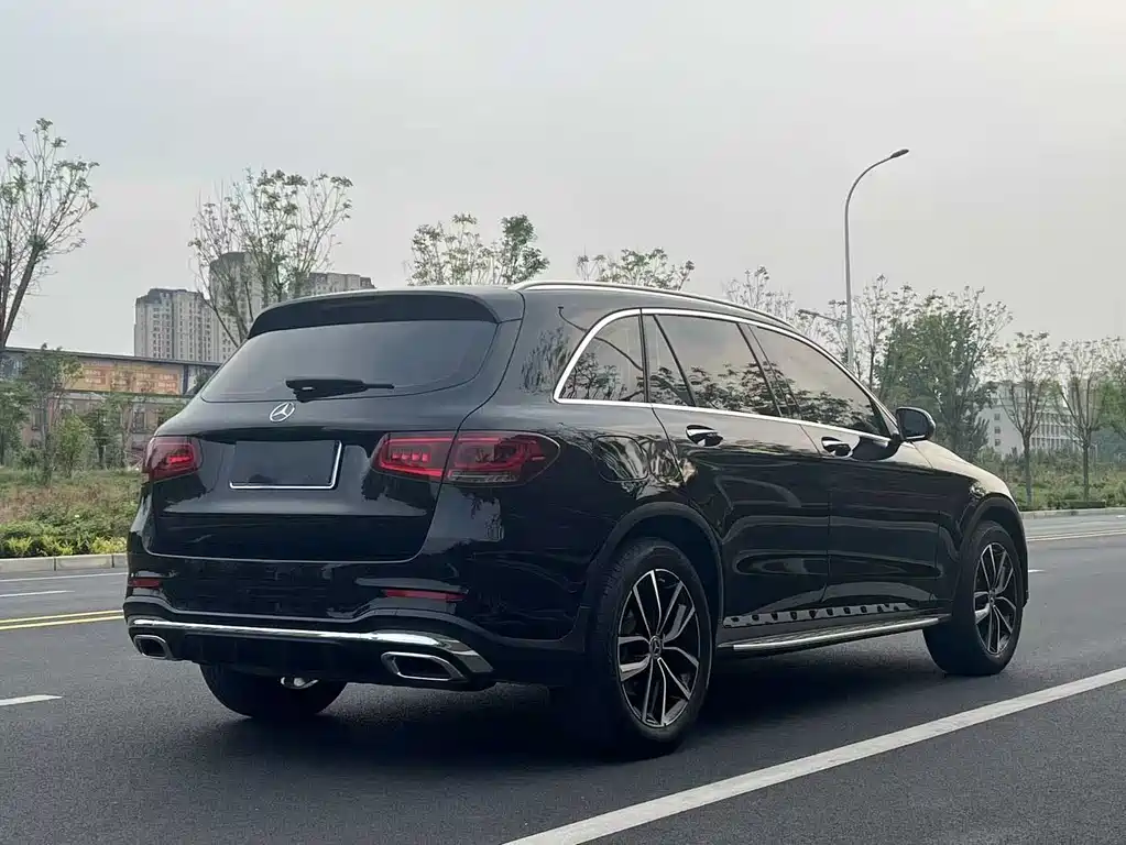 Mercedes-Benz GLC 2022 — фото 17