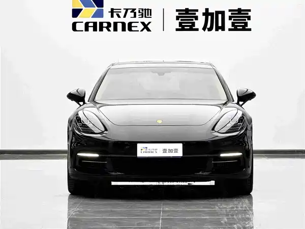 Porsche Panamera 2020