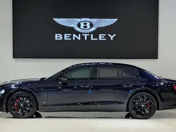 Bentley Flying Spur 2022