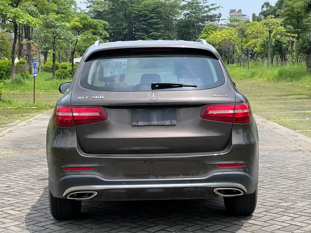 Mercedes-Benz GLC 2017 — фото 12