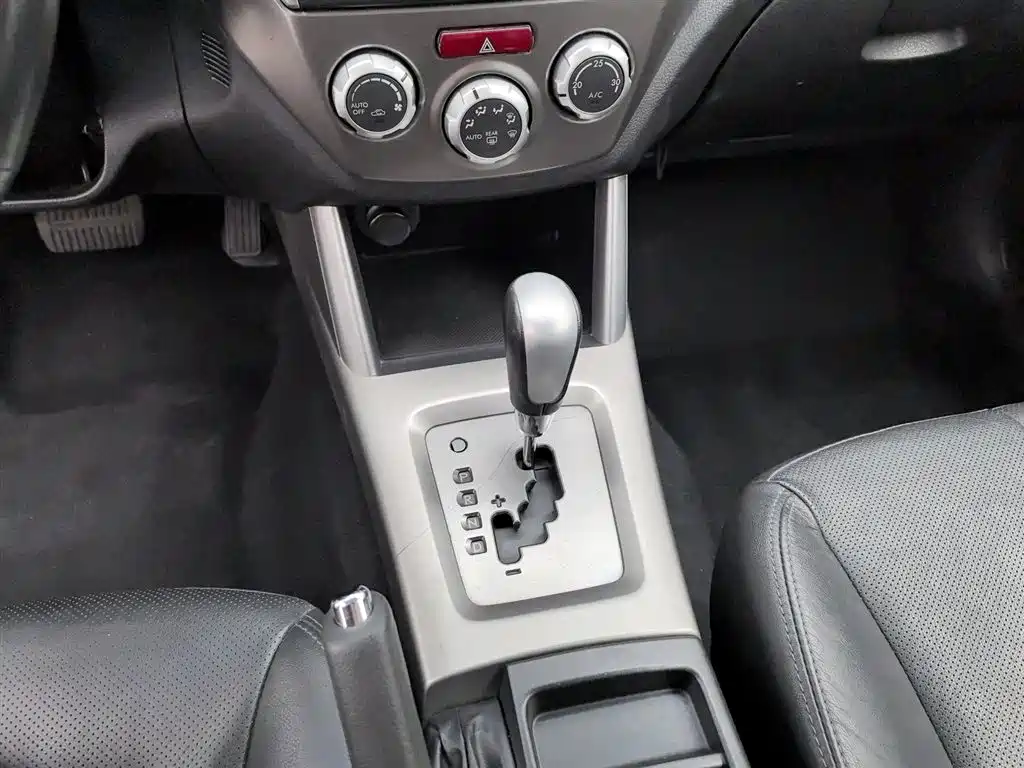 Subaru Forester 2010 — фото 13