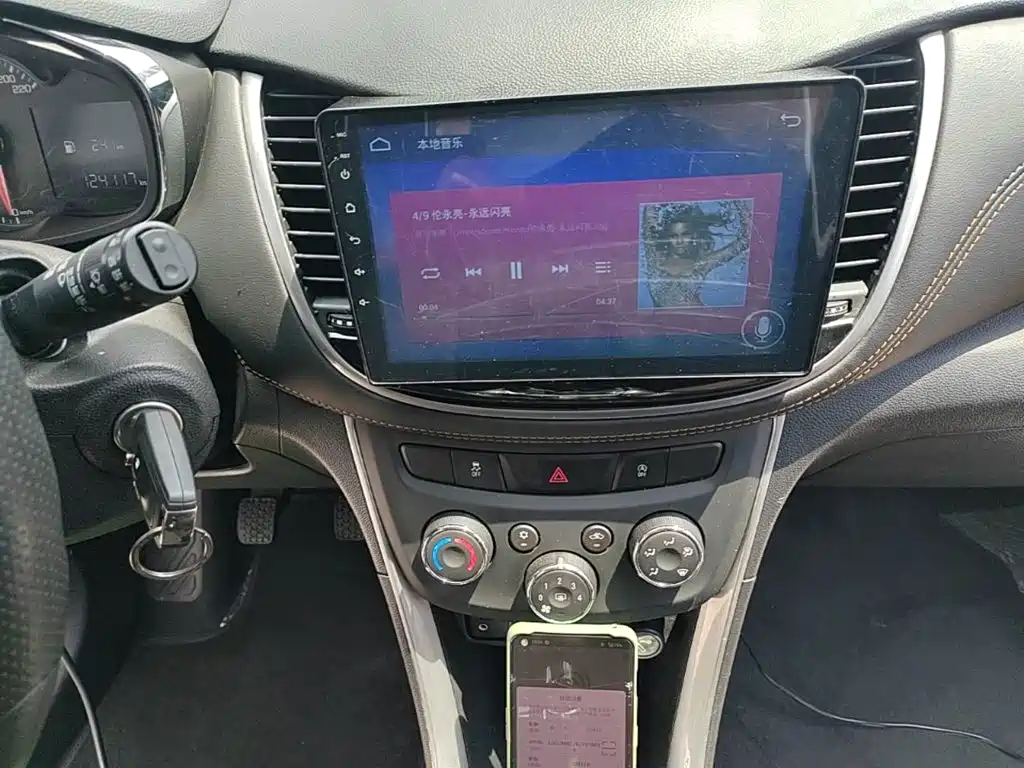 Chevrolet Trax 2018 — фото 13