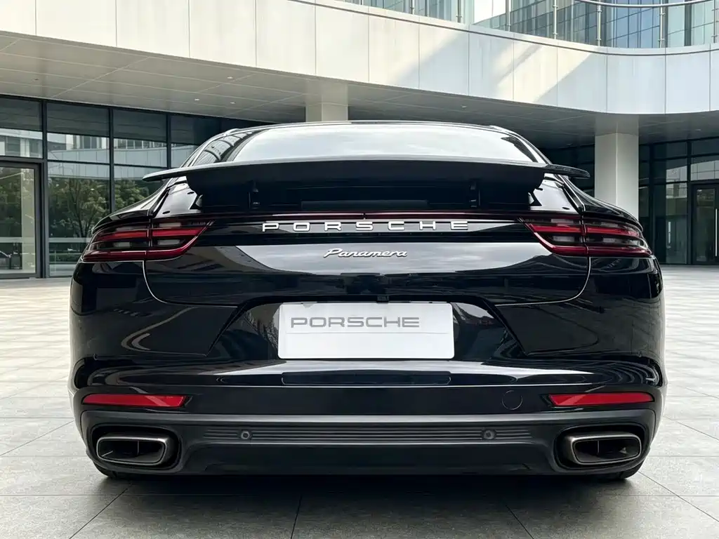 Porsche Panamera 2019 — фото 8