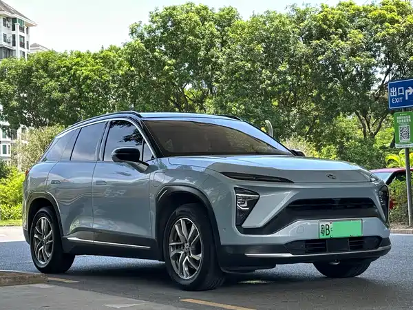 NIO ES6 2020
