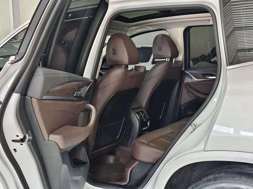 BMW X3 2020 — фото 11