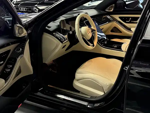 Mercedes-Benz S-Class 2022