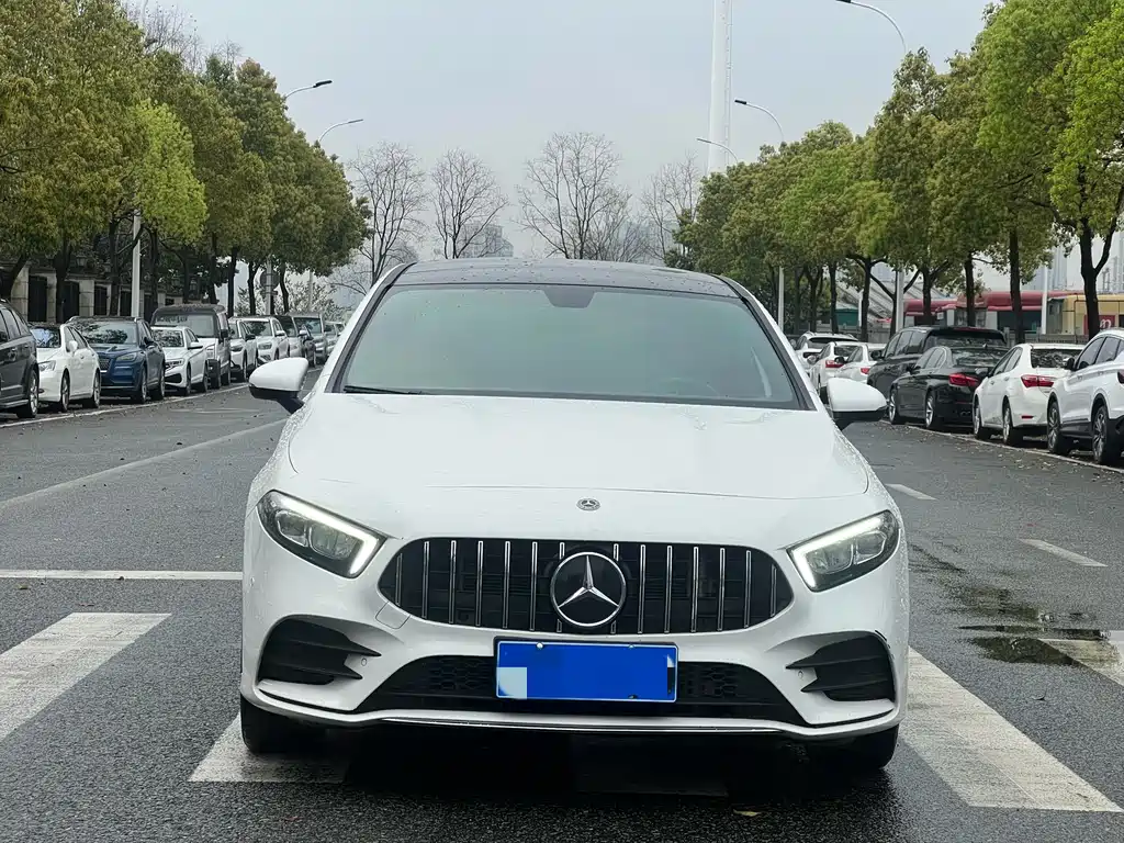 Mercedes-Benz A-Class 2022