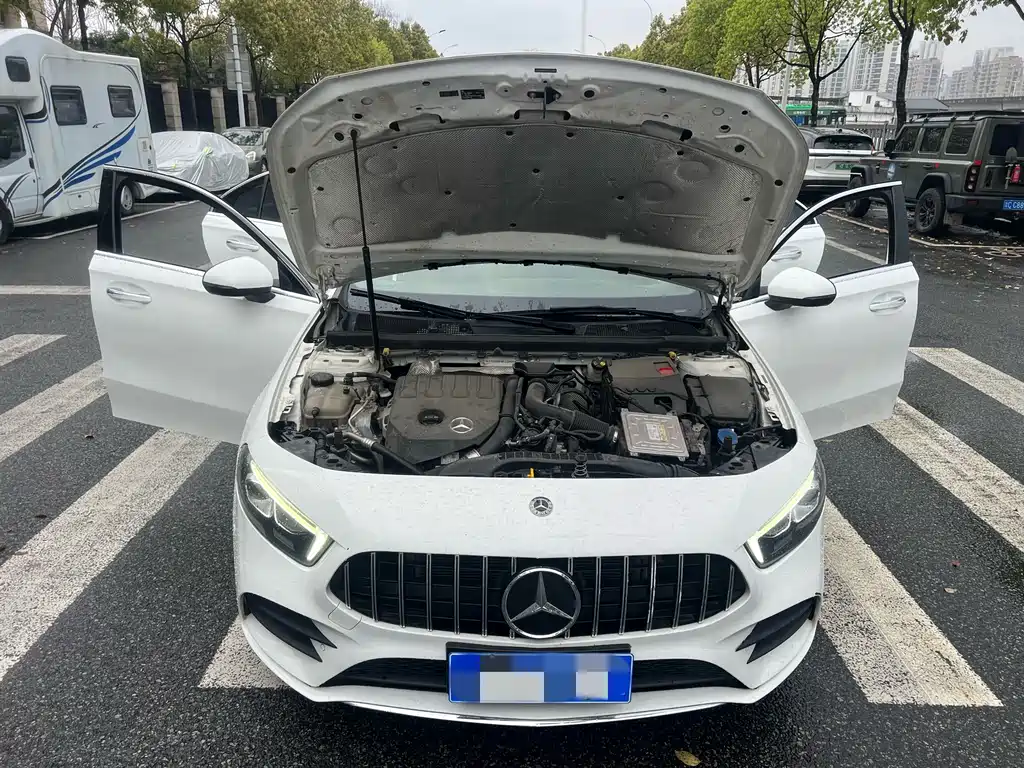 Mercedes-Benz A-Class 2022 — фото 10